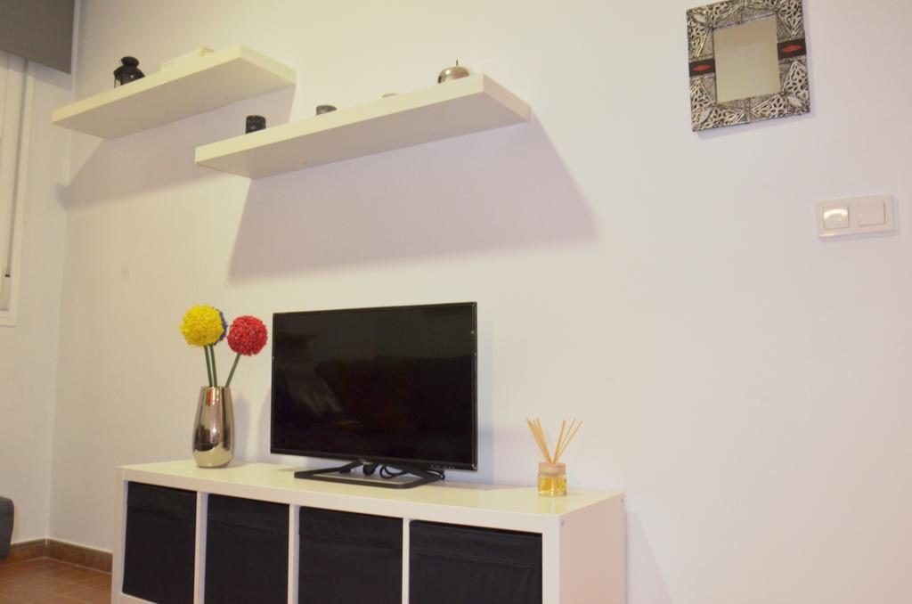 Apartamento San Jacinto Sevilla Eksteriør billede