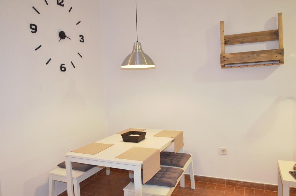 Apartamento San Jacinto Sevilla Eksteriør billede