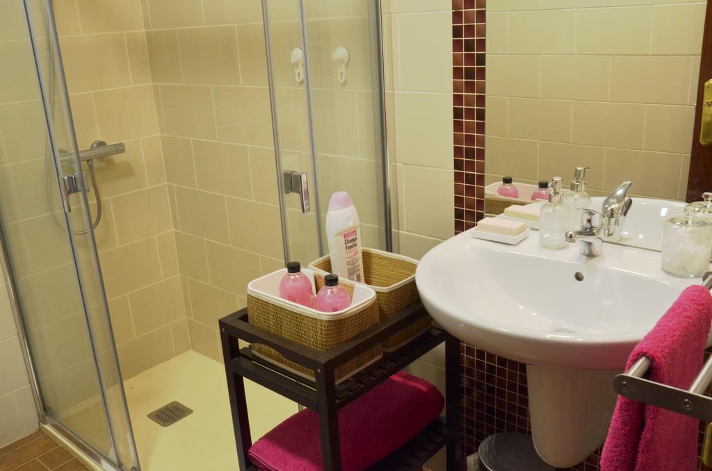 Apartamento San Jacinto Sevilla Eksteriør billede