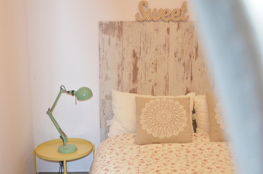 Apartamento San Jacinto Sevilla Eksteriør billede