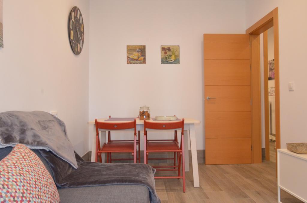 Apartamento San Jacinto Sevilla Eksteriør billede