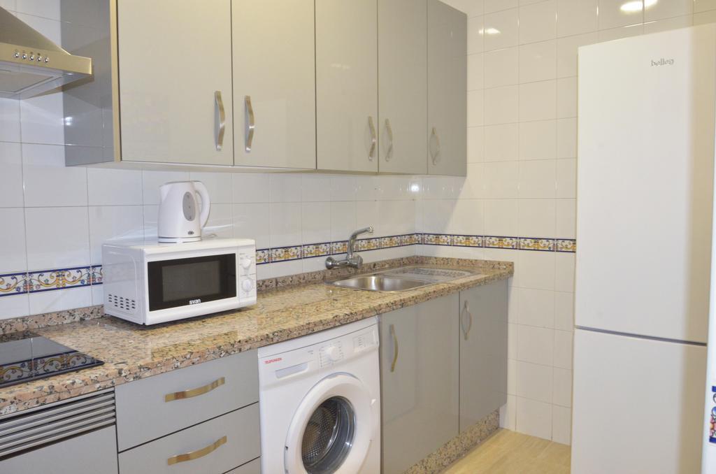 Apartamento San Jacinto Sevilla Eksteriør billede